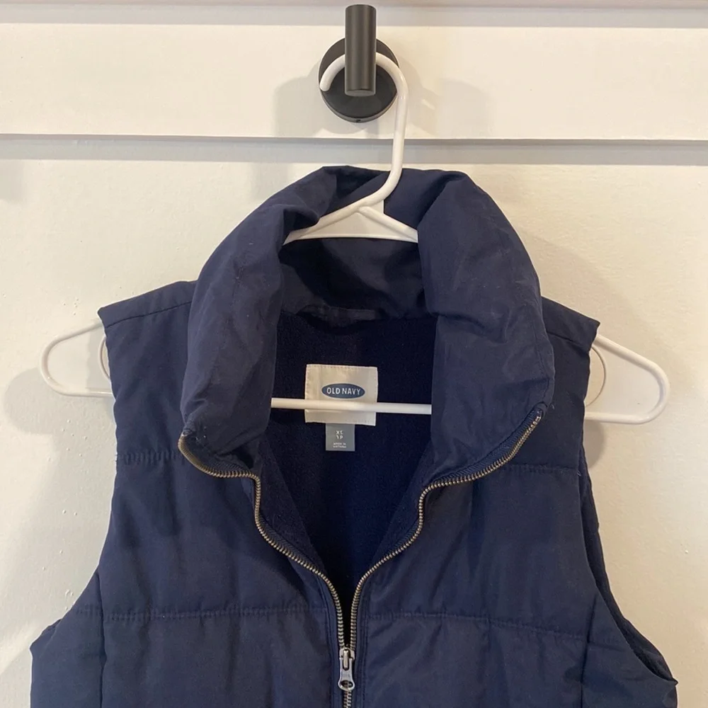 OLD NAVY navy blue quilted puffer vest